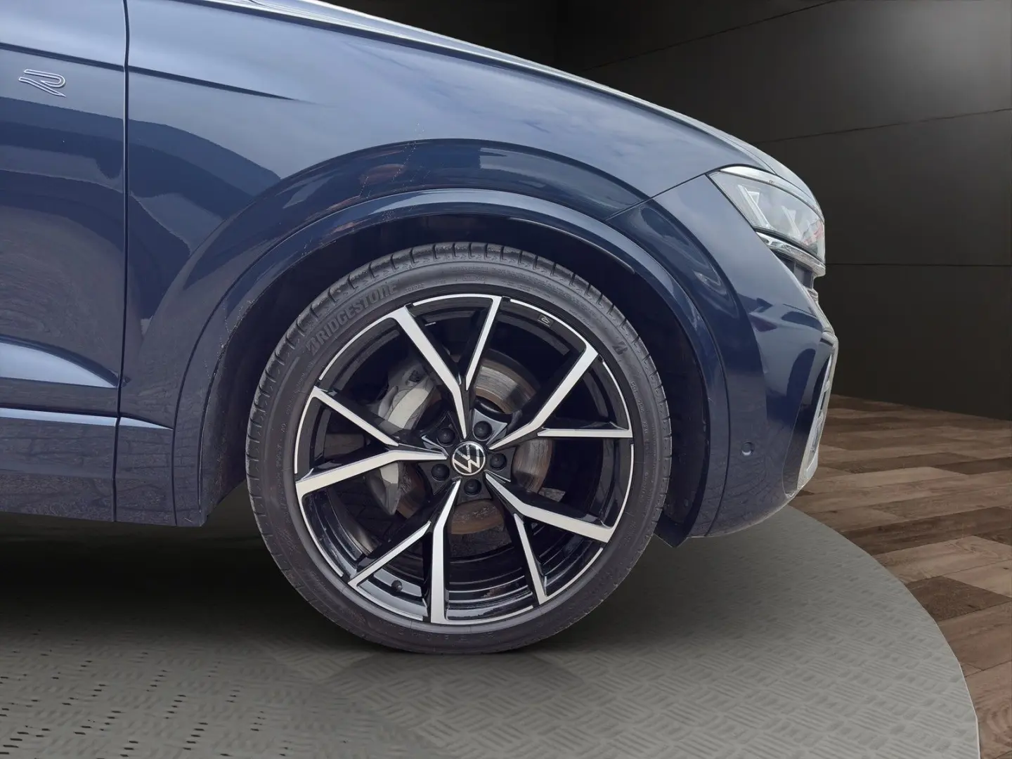 Touareg 3.0TDI R-Line 4Motion AHK+Pano+Matrix