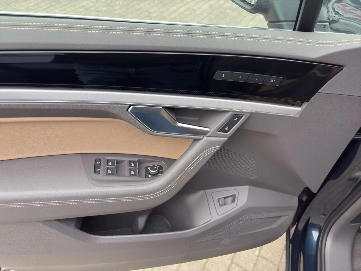 Touareg 3.0TDI R-Line 4Motion AHK+Pano+Matrix