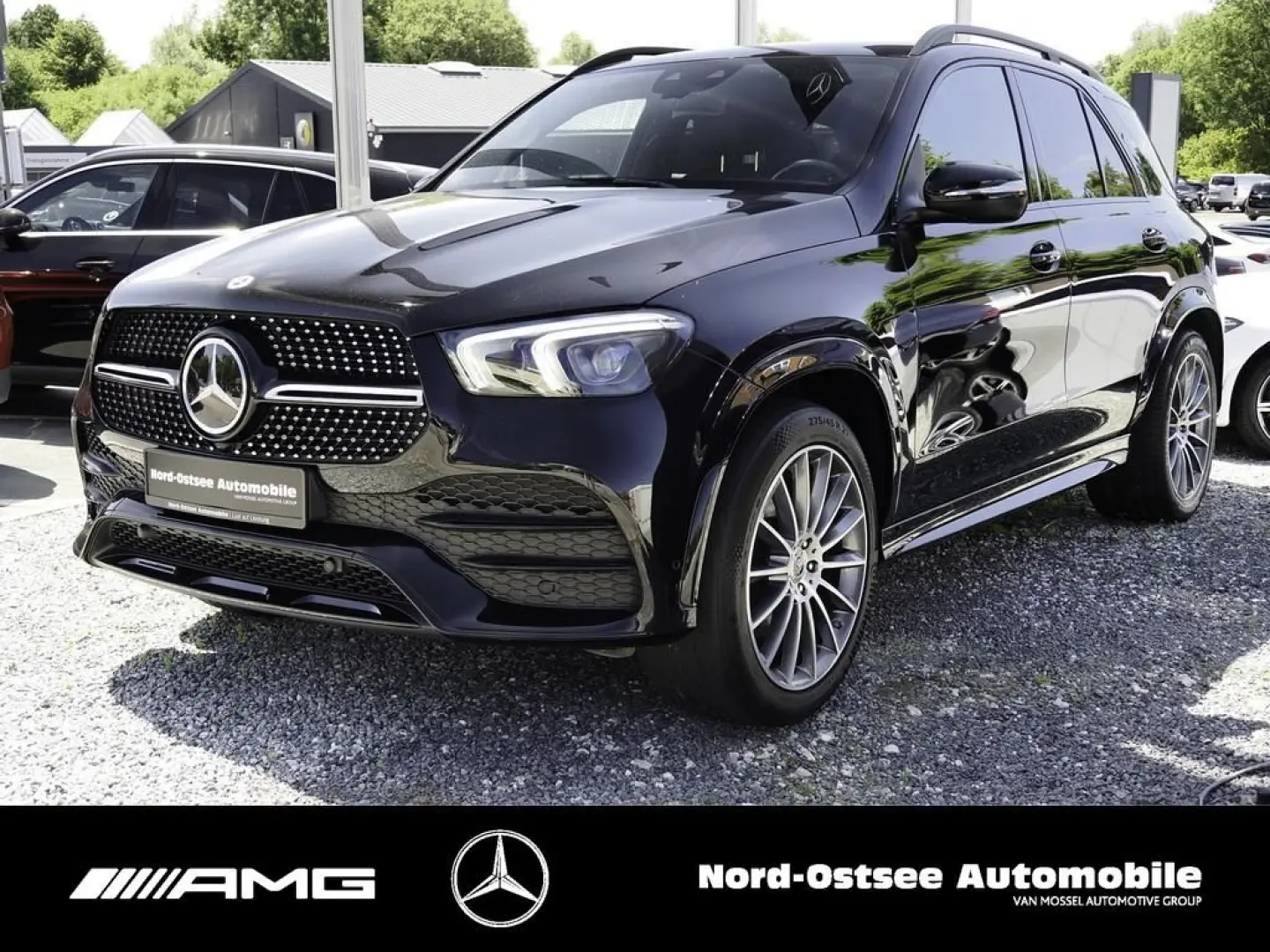 GLE 400 d 4M AMG AHK DISTR LED WIDE NIGHT KAMERA