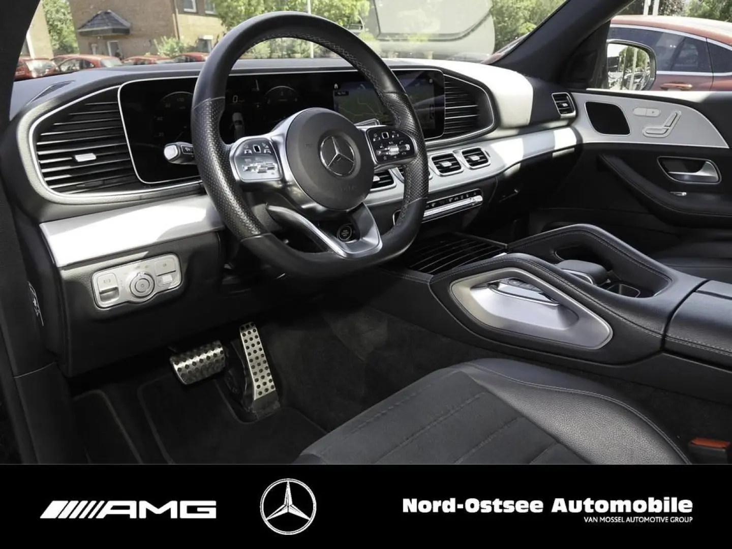 GLE 400 d 4M AMG AHK DISTR LED WIDE NIGHT KAMERA