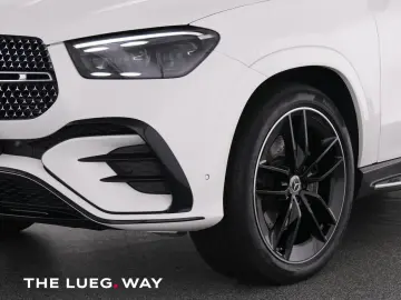 GLE 300 d 4M AMG+MBUX+MBeam+Airm+Pano+AHK+Night+