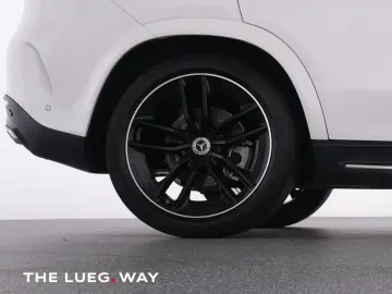 GLE 300 d 4M AMG+MBUX+MBeam+Airm+Pano+AHK+Night+