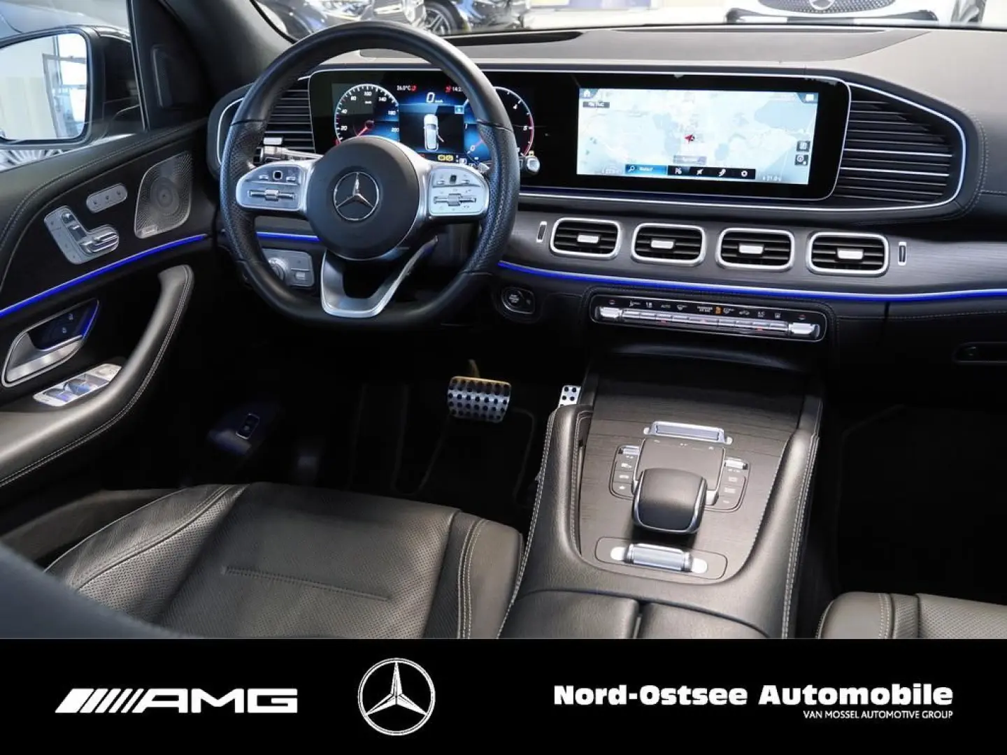 GLE 400 d 4M AMG NIGHT AIRMATIC AHK 360 PANO BUR
