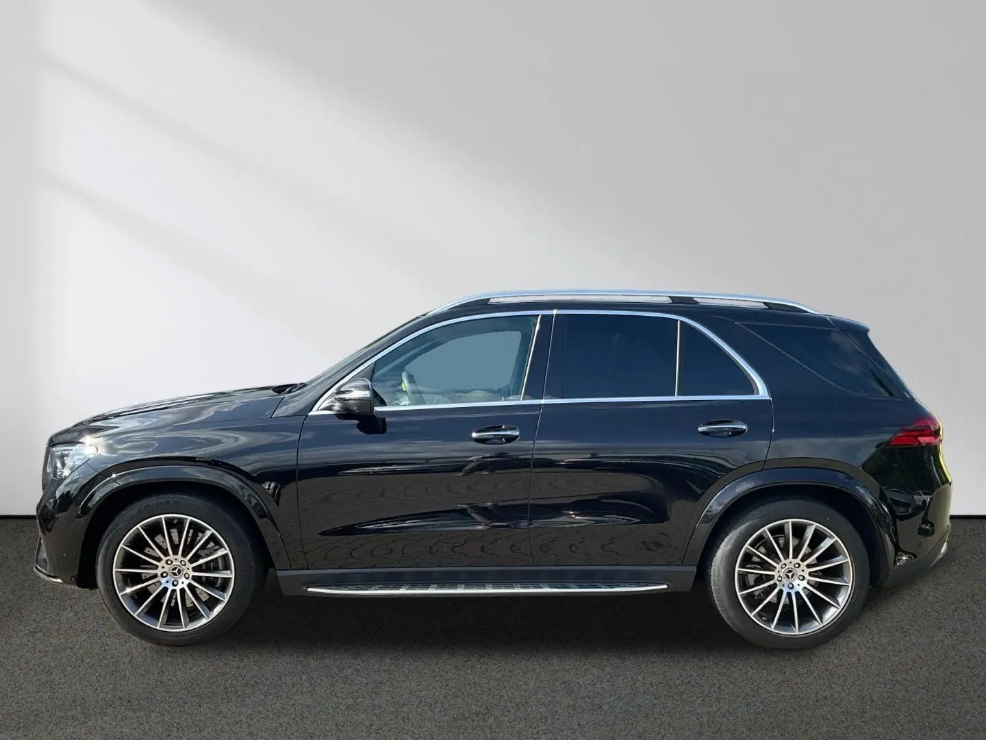 GLE 450 d 4M AMG Distronic Multibeam AHK 360°-K.