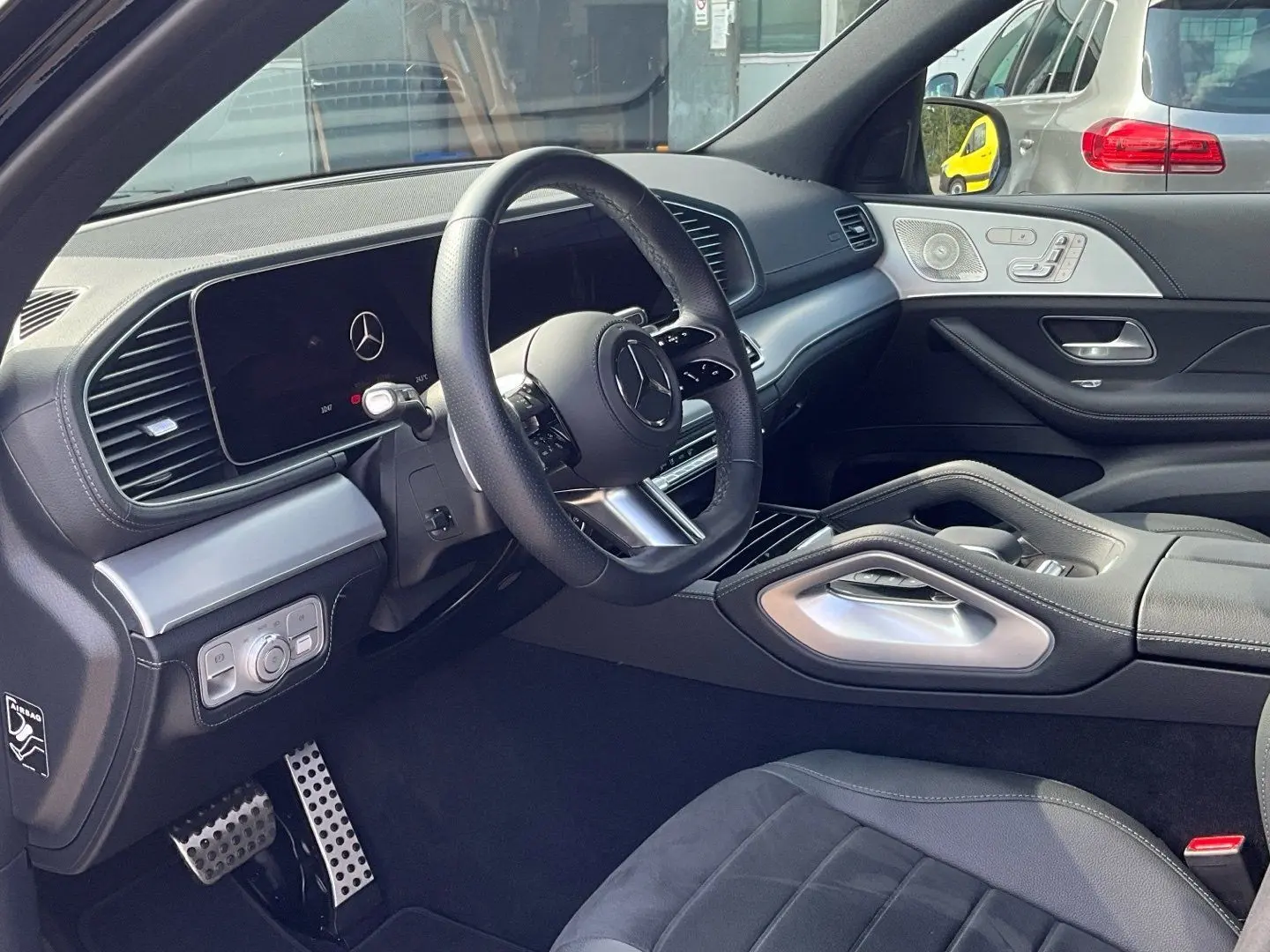 GLE 450 d 4M AMG Distronic Multibeam AHK 360°-K.