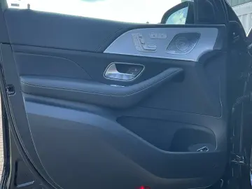 GLE 450 d 4M AMG Distronic Multibeam AHK 360°-K.