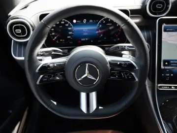GLC 300 4M Coupé AMG-Sport/360/Pano/AHK/Sitzklim