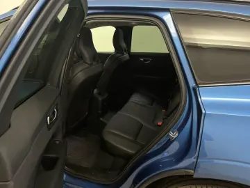XC 60 T8 R Design Expression Plug-In