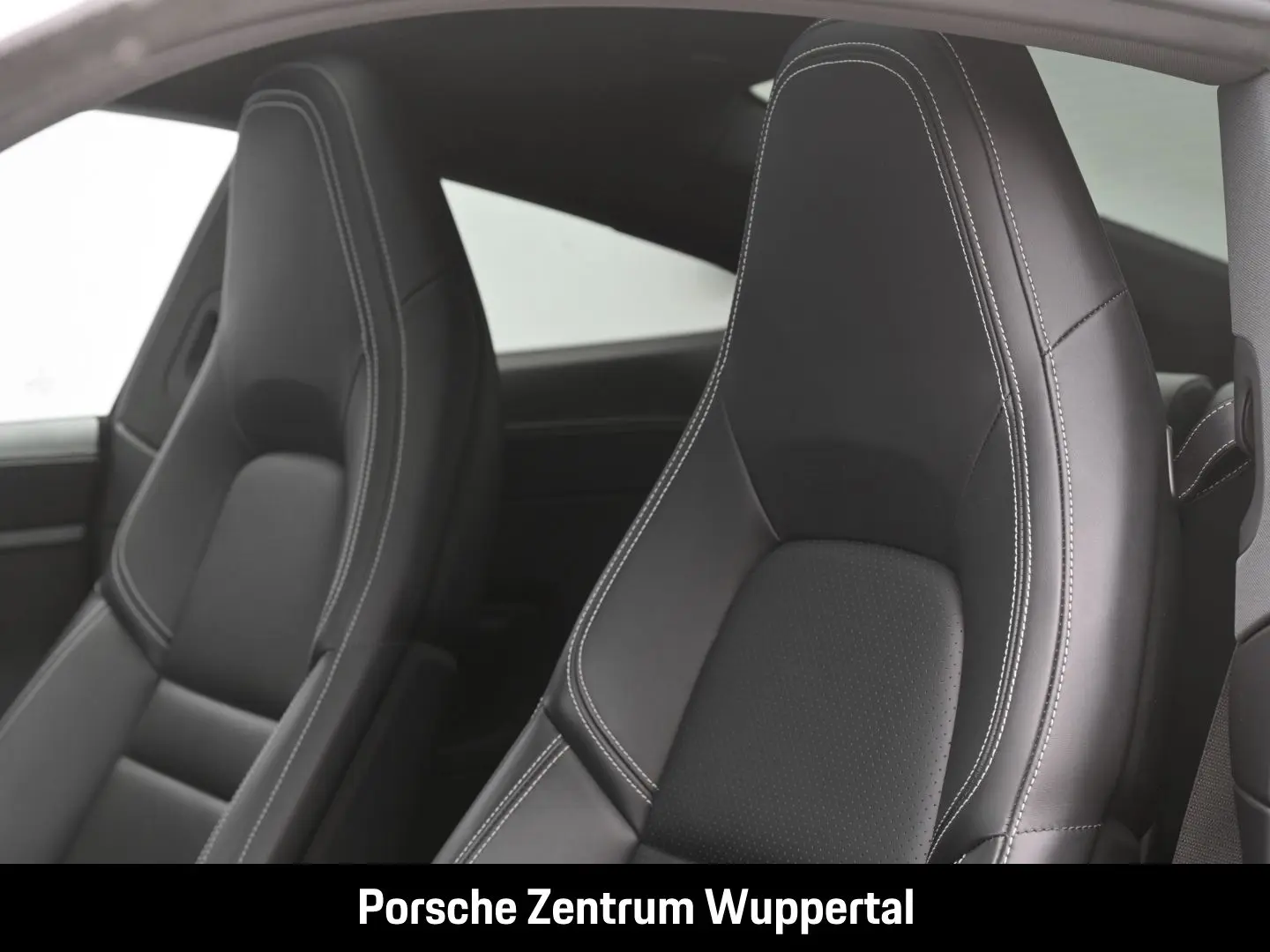992 911 Carrera 4 Sport