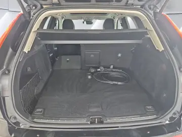 XC60 T6 Plug-In AWD Inscr. Expr. H/K ACC StHzg