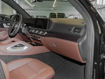 GLE 300 d 4M AMG-Sport/Pano/Sitzklima/7Sitzer/22