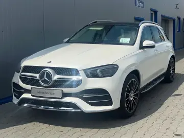 GLE400 4M AMG-LINE DISTRONIC PANO HUD KEYLESS-GO