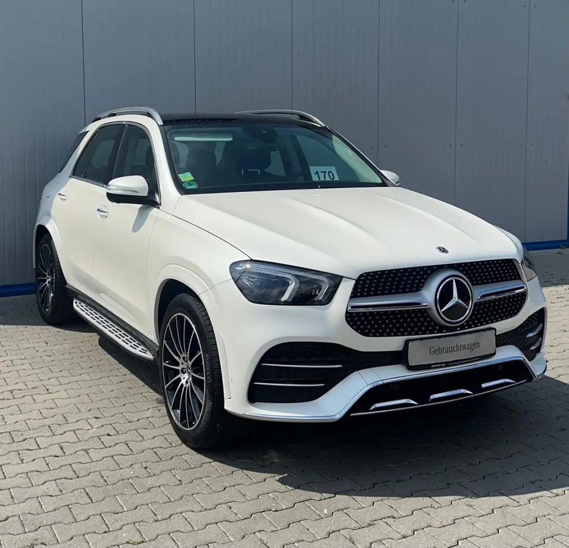 GLE400 4M AMG-LINE DISTRONIC PANO HUD KEYLESS-GO