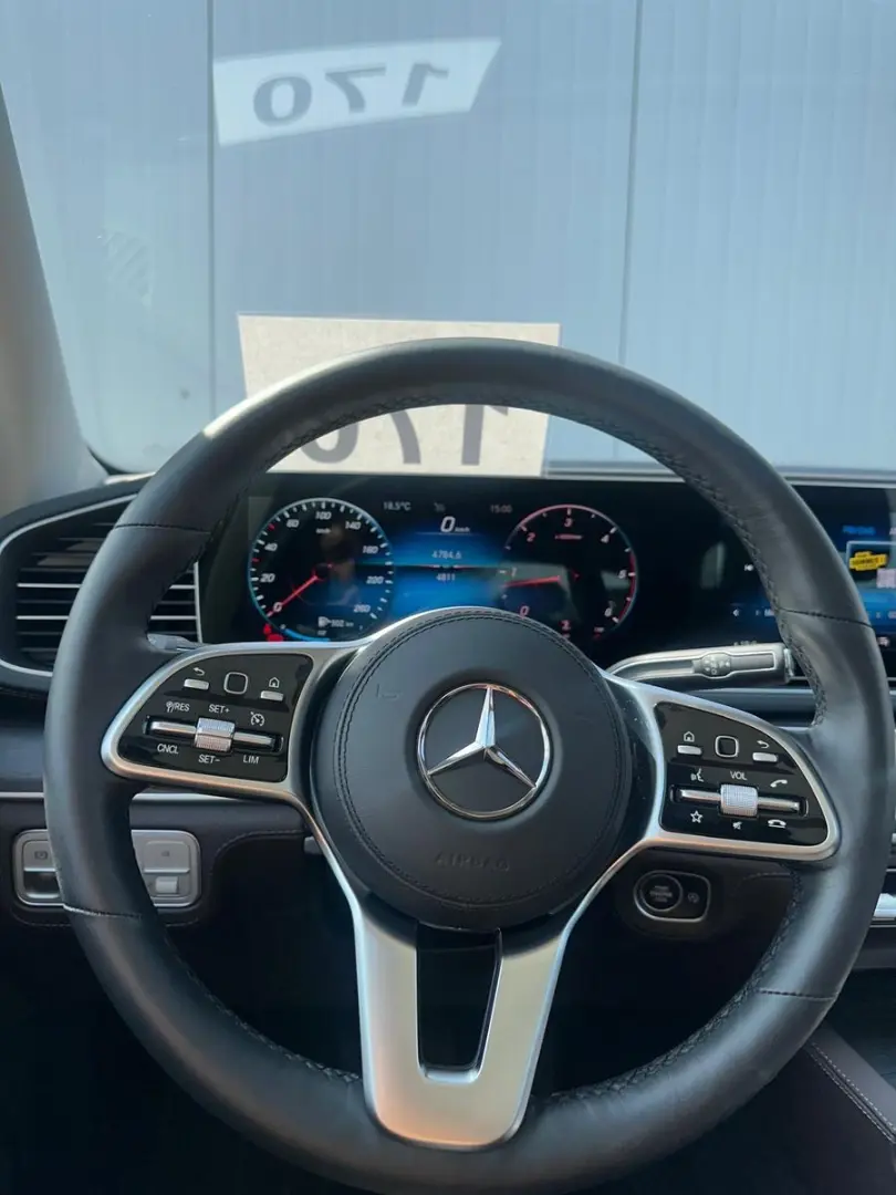 GLE400 4M AMG-LINE DISTRONIC PANO HUD KEYLESS-GO