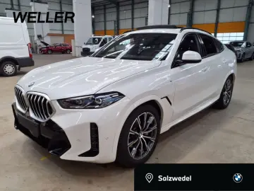 X6 xDrive30d M Sport 2-Achs StHz Pano AHK H K