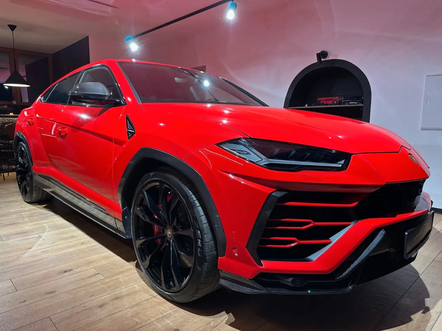 URUS 4.0 V8, B&O, Q-Citura, Off-road,Full carbon