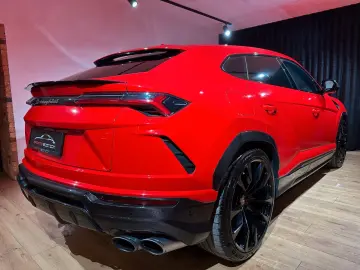 URUS 4.0 V8, B&O, Q-Citura, Off-road,Full carbon