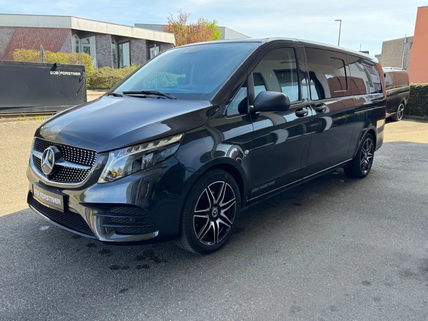Mercedes Vito Tourer 124 Edition Extra Lang AMGV300D
