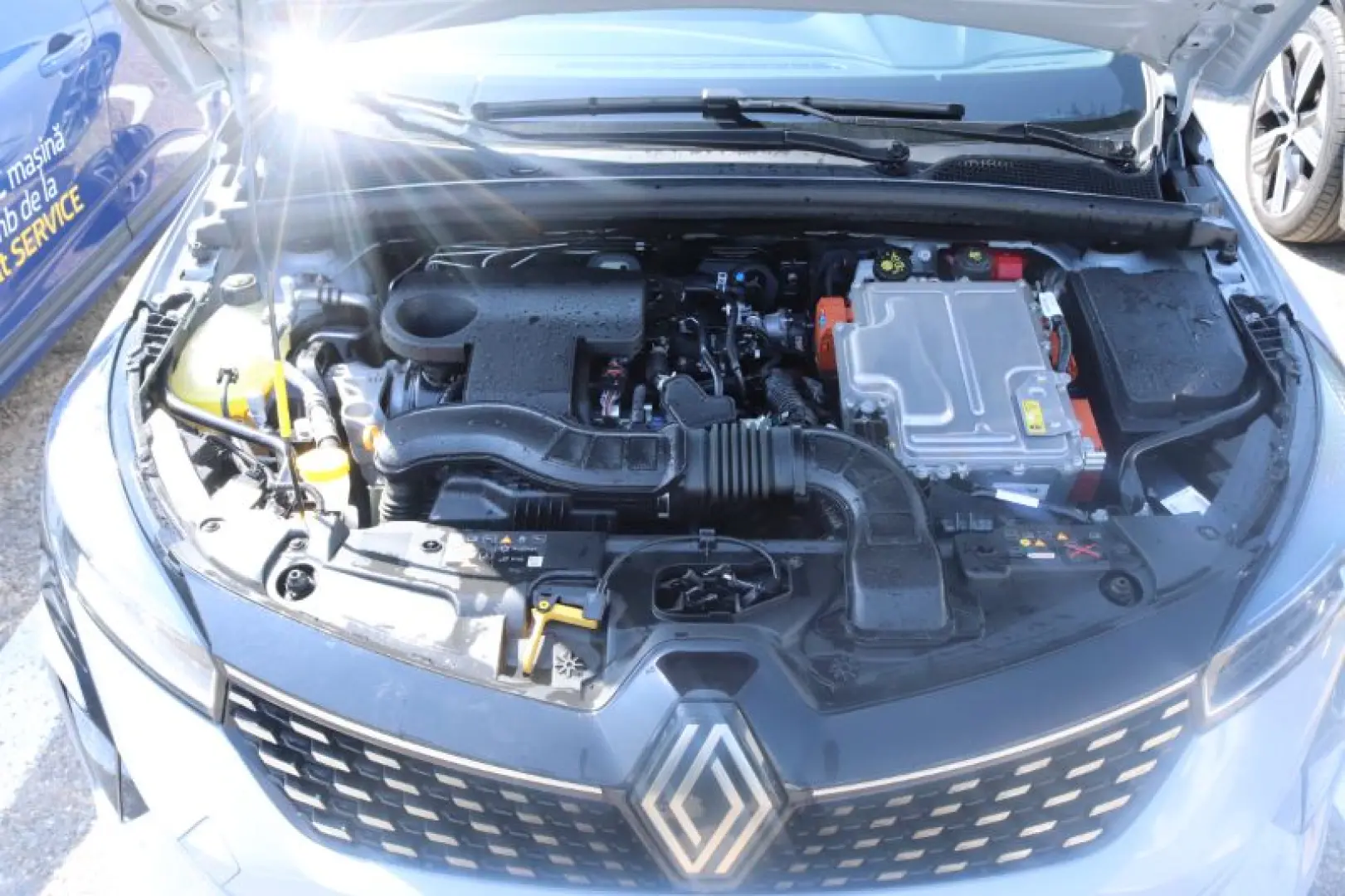 RENAULT CLIO 1.6 E-Tech 145 Techno Auto