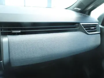 RENAULT CLIO 1.6 E-Tech 145 Techno Auto