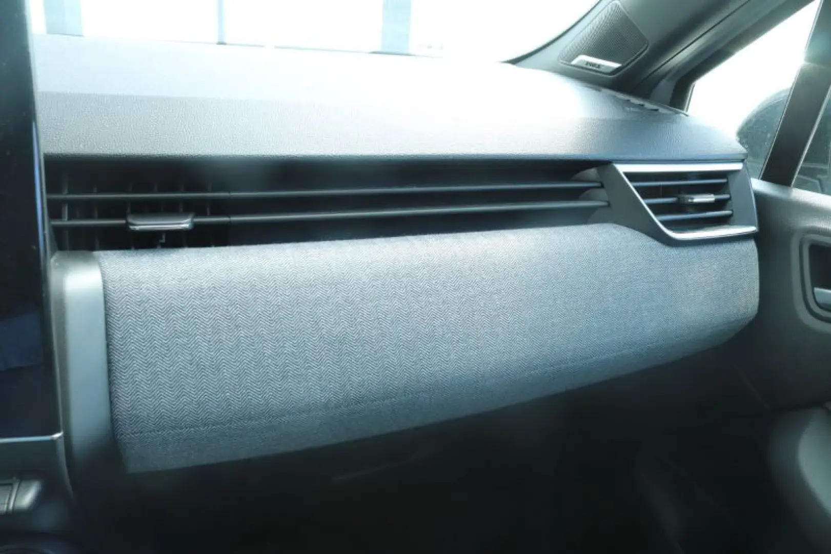 RENAULT CLIO 1.6 E-Tech 145 Techno Auto