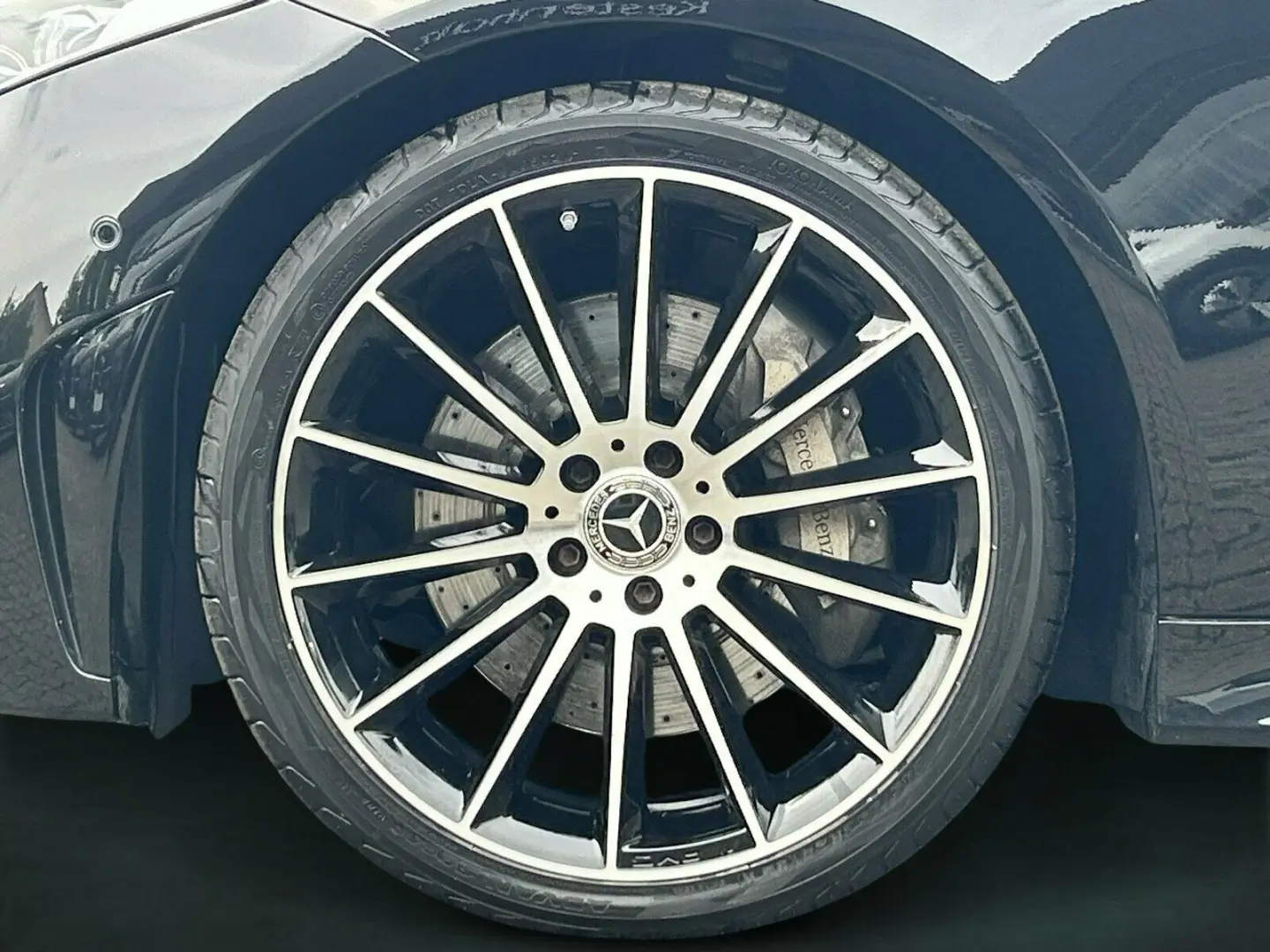 CLS 400 d 4M AMG+NIGHT+DISTRO+GSD+360+BURME+MEMO