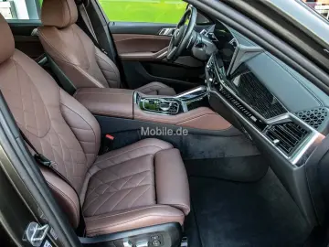 X6 M60i Integal-Aktivlenk. AHK Navi h/k RKam HUD