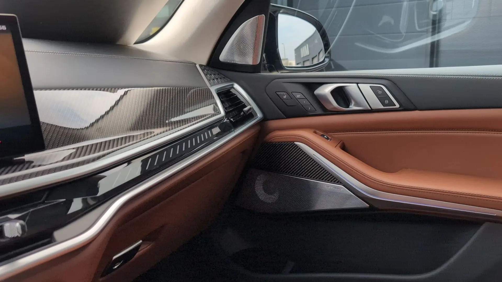 X5 M60i xDrive SITZBELÜFTUNG | CARBON UMBAU