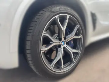 X5 M60 i xDrive +LEDER+HUD+ACC+GESTIK+HIFI-HK