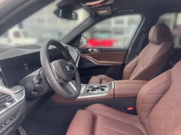X5 M60 i xDrive +LEDER+HUD+ACC+GESTIK+HIFI-HK
