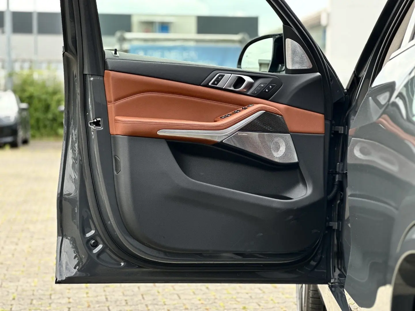 X5 M60i xDrive Sportpaket Pro Soft/Close AHK Kli