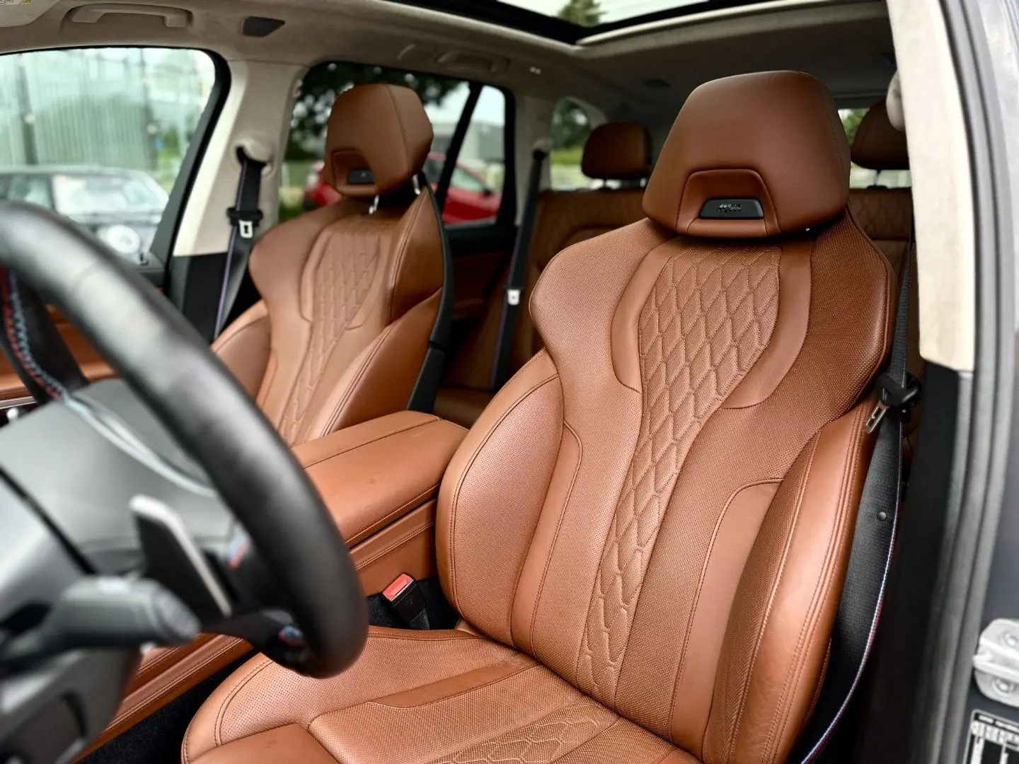 X5 M60i xDrive Sportpaket Pro Soft/Close AHK Kli