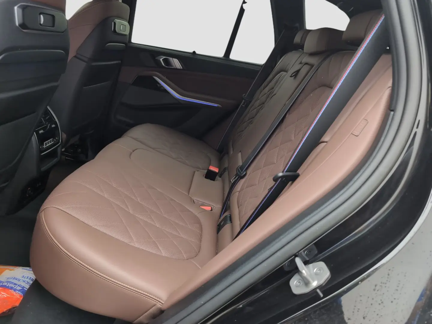 X5 M60i xDrive M Sport Standheizung Massage AHK