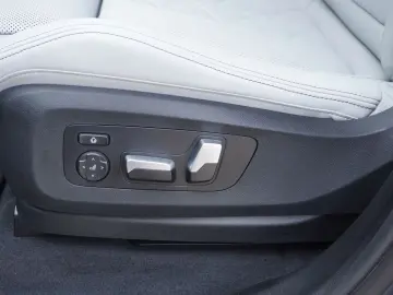 X5 M60i xDrive M Sport PRO Glasdach ACC 360Kamer
