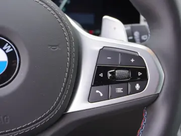 X5 M60i xDrive M Sport PRO Glasdach ACC 360Kamer