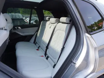 X5 M60i xDrive M Sport PRO Glasdach ACC 360Kamer