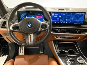 X5 M60i xDrive M Sport Massage Bowers & Wilkins
