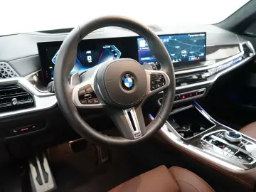 X5 M60i xDrive [SkyLounge, HK Sound, DA Prof.]