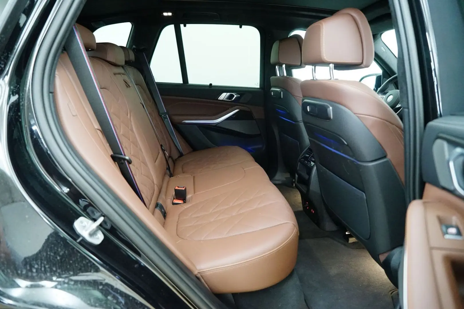 X5 M60i xDrive [SkyLounge, HK Sound, DA Prof.]