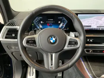X5 M60i xDrive M Sportpaket Pro, Integral-Aktivl