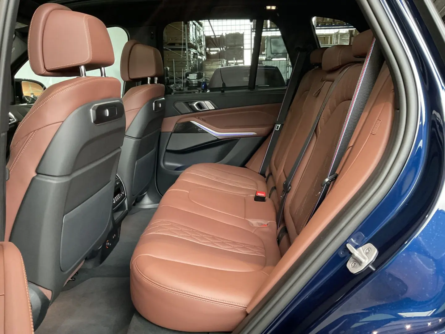 X5 M60i xDrive M Sportpaket Pro, Integral-Aktivl