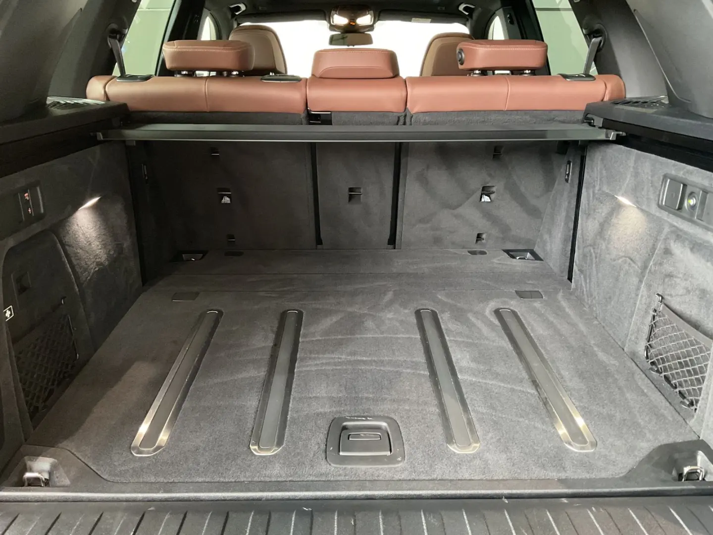 X5 M60i xDrive M Sportpaket Pro, Integral-Aktivl