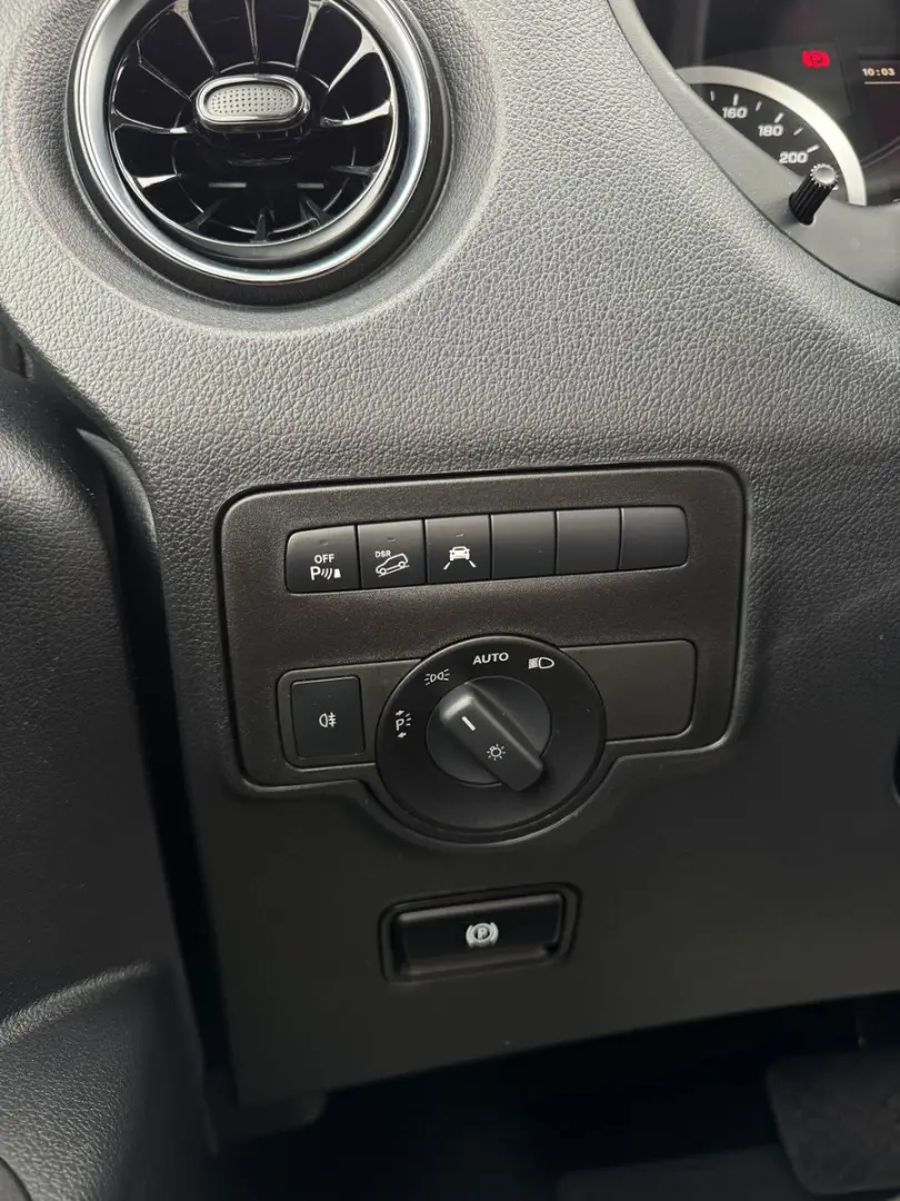 Mercedes Vito Tourer 124 CDI Edition 4x4 lang