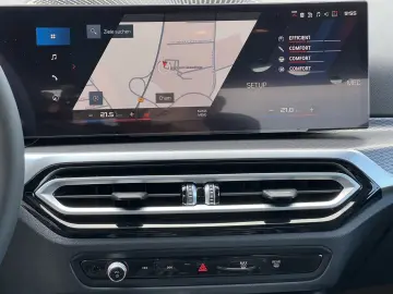 M4 Competition M xDrive Head-Up HK HiFi DAB RFK