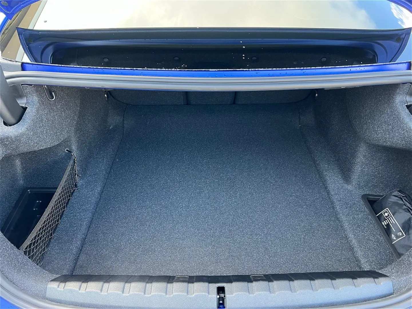 M4 Competition M xDrive Head-Up HK HiFi DAB RFK