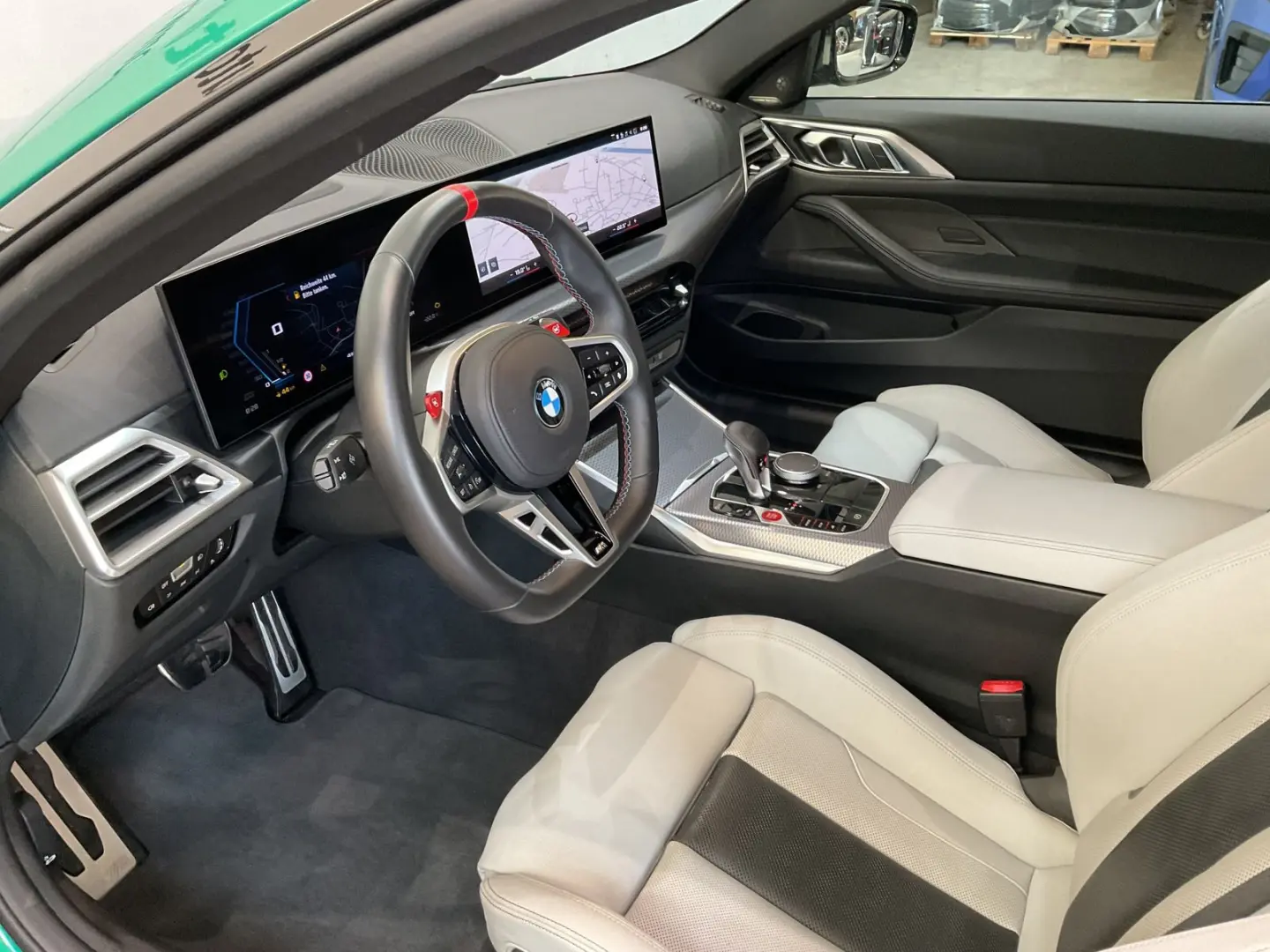 M4 Competition M xDrive Coupé M Sportsitze HK