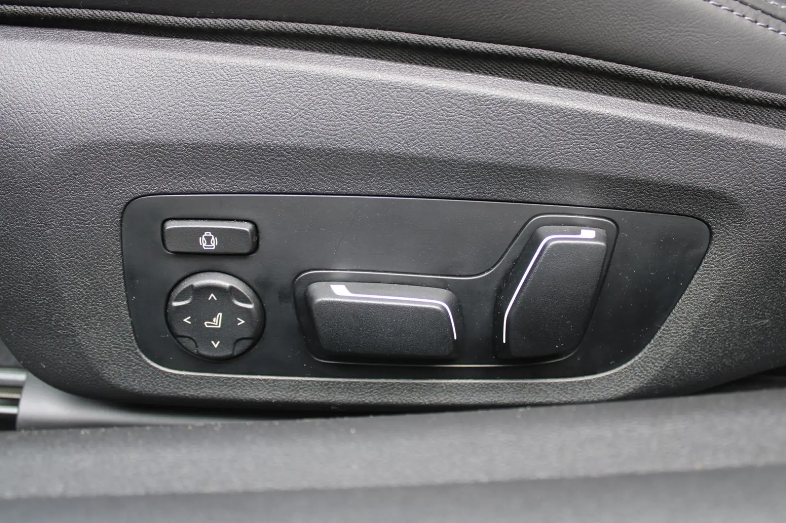 M4 Competition Coupé KAMERA+E SITZE+HUD+LED