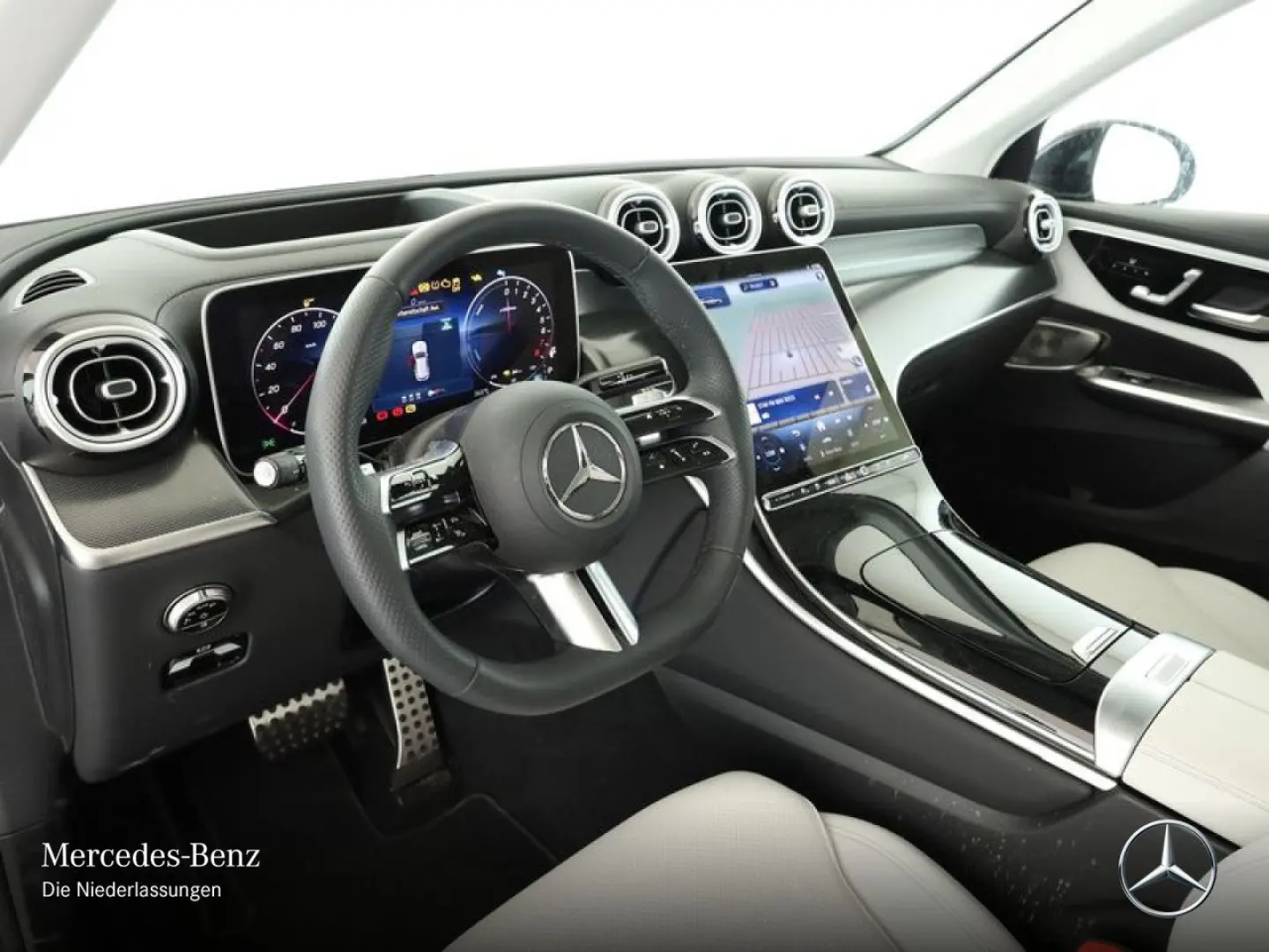 GLC 300 e 4M AMG Premium+ HeadUp DIGITAL PANO 20