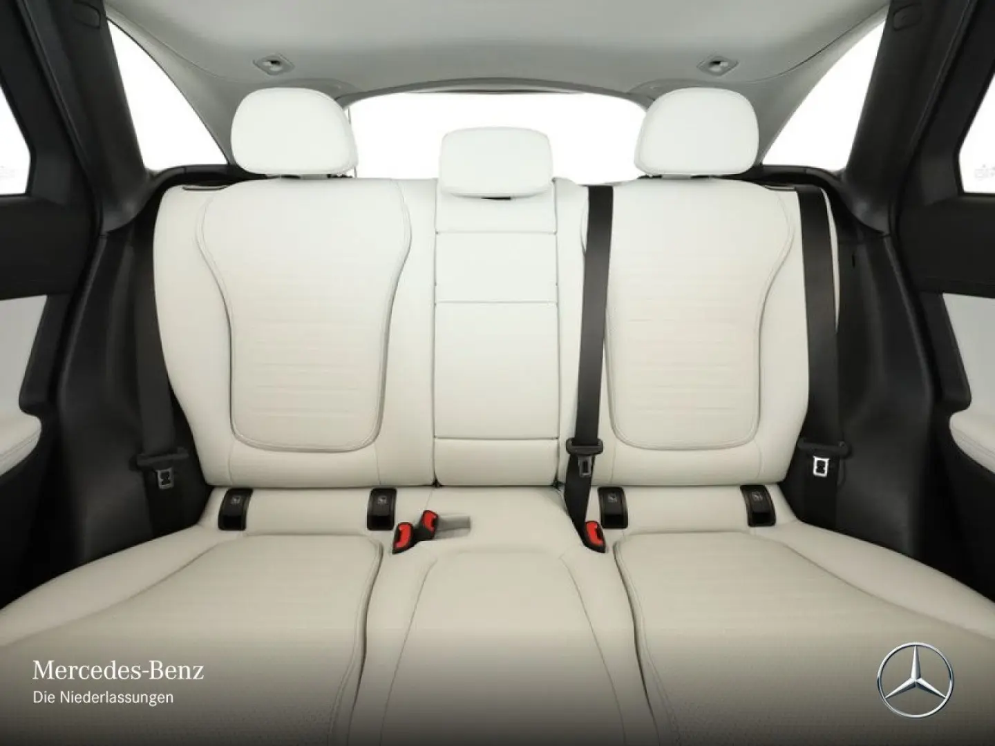 GLC 300 e 4M AMG Premium+ HeadUp DIGITAL PANO 20