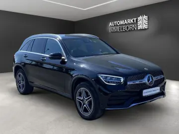 GLC 300 e AMG 19 Pano Kamera AHK Sound Leder
